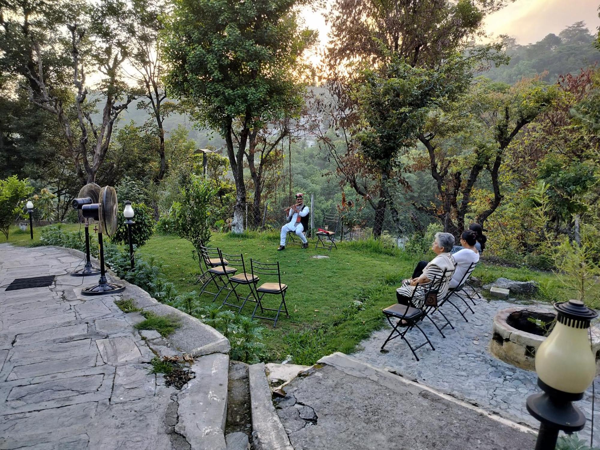 Dev Bhoomi Farms & Cottages Dharamsala Zewnętrze zdjęcie