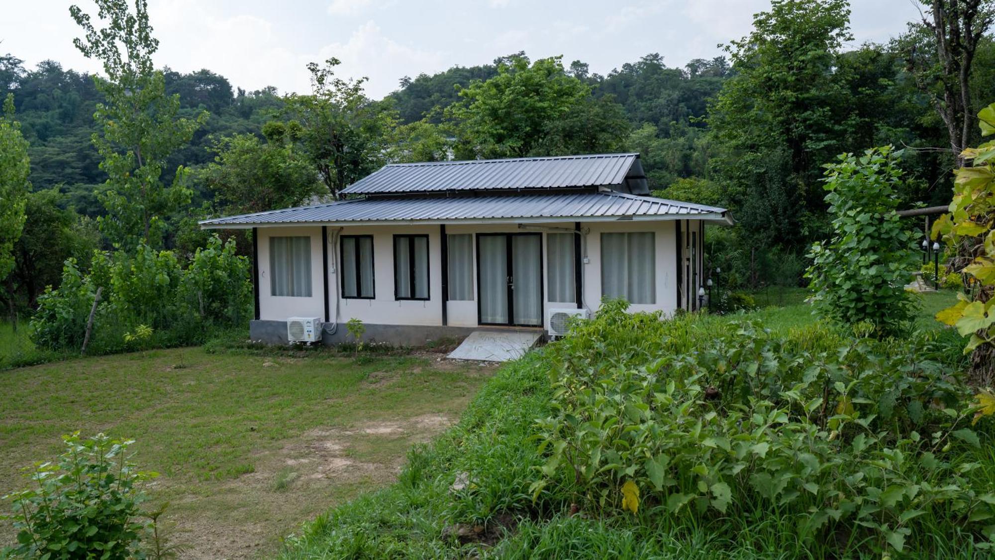 Dev Bhoomi Farms & Cottages Dharamsala Zewnętrze zdjęcie
