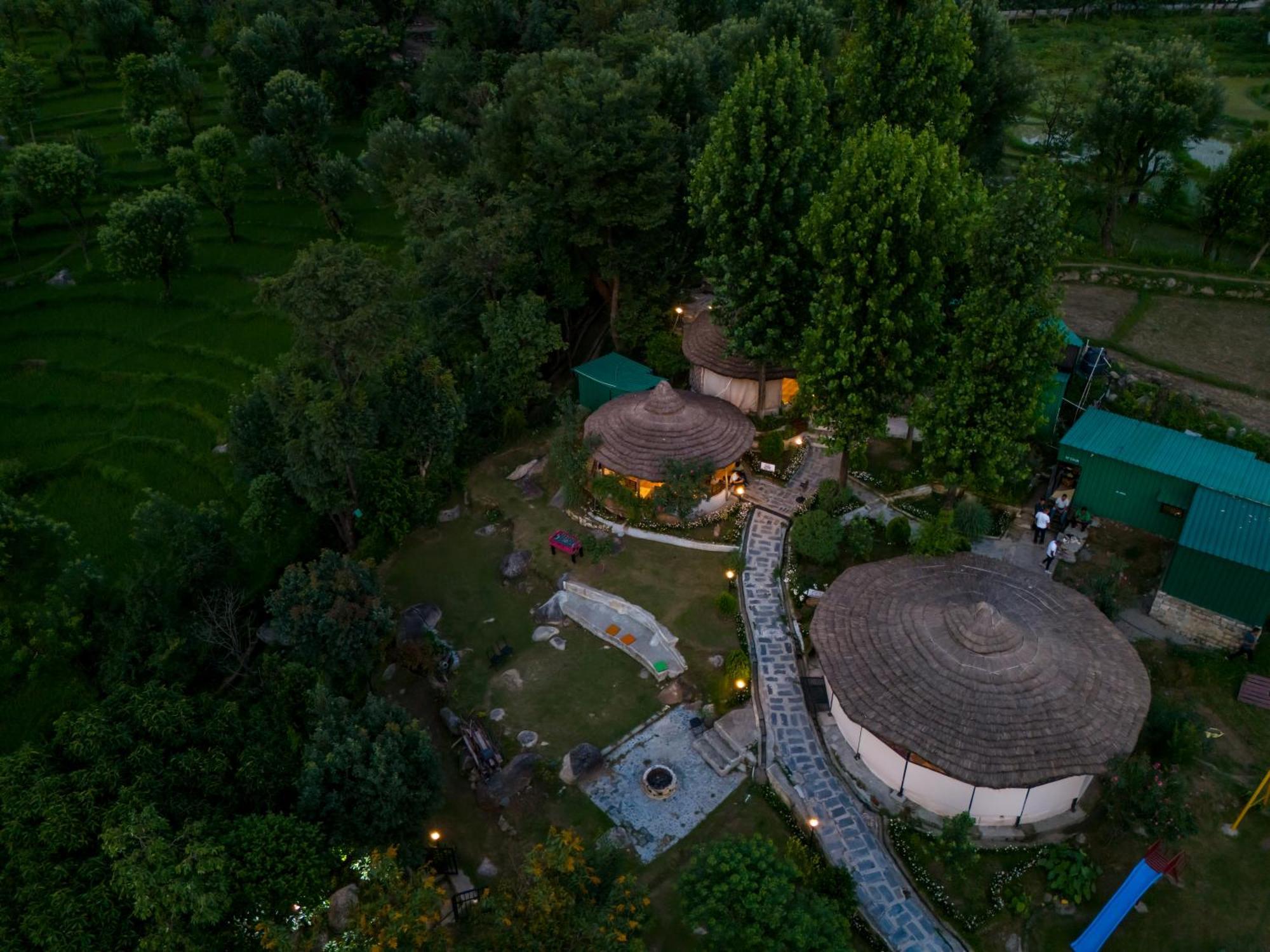 Dev Bhoomi Farms & Cottages Dharamsala Zewnętrze zdjęcie