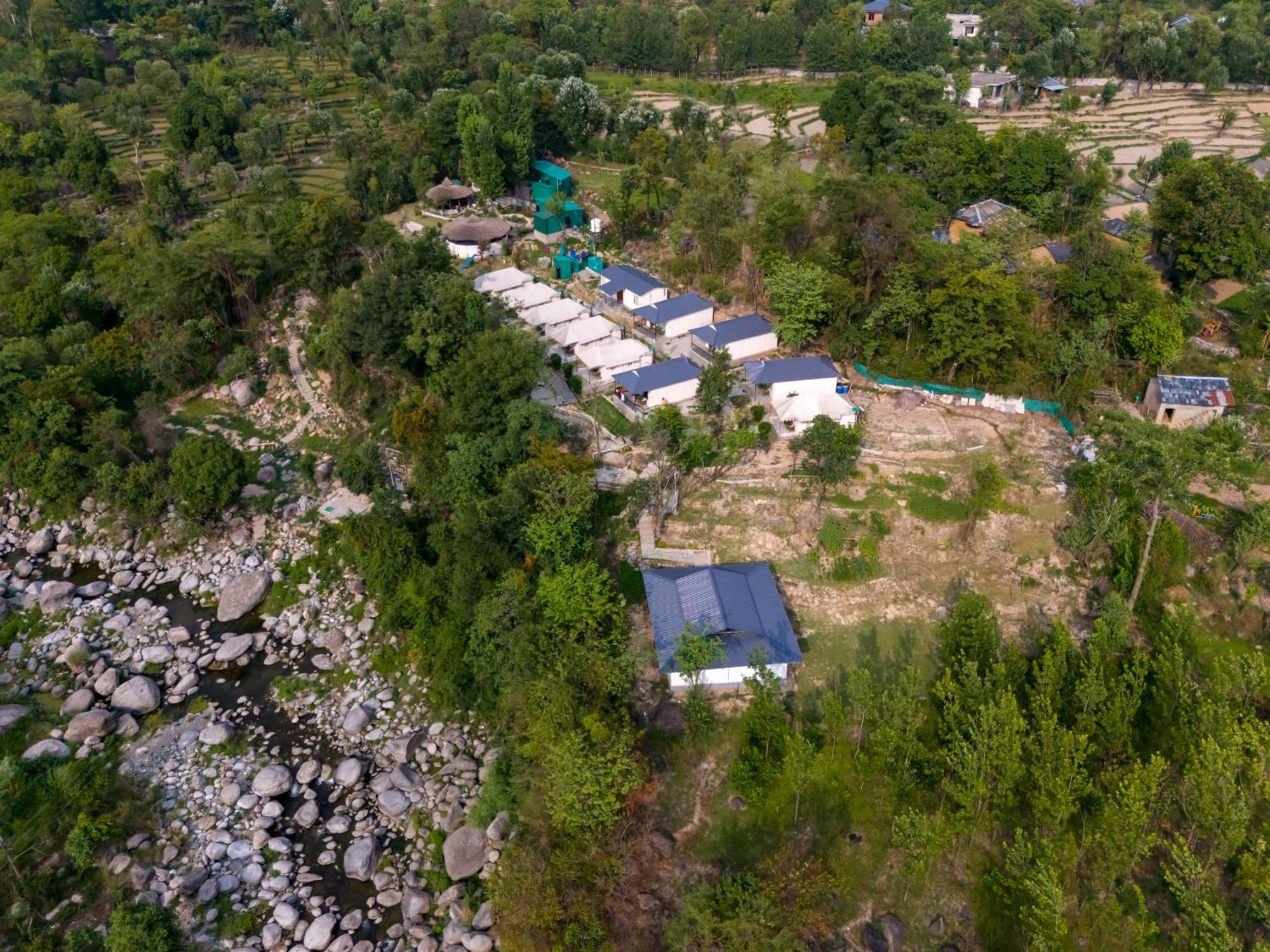 Dev Bhoomi Farms & Cottages Dharamsala Zewnętrze zdjęcie
