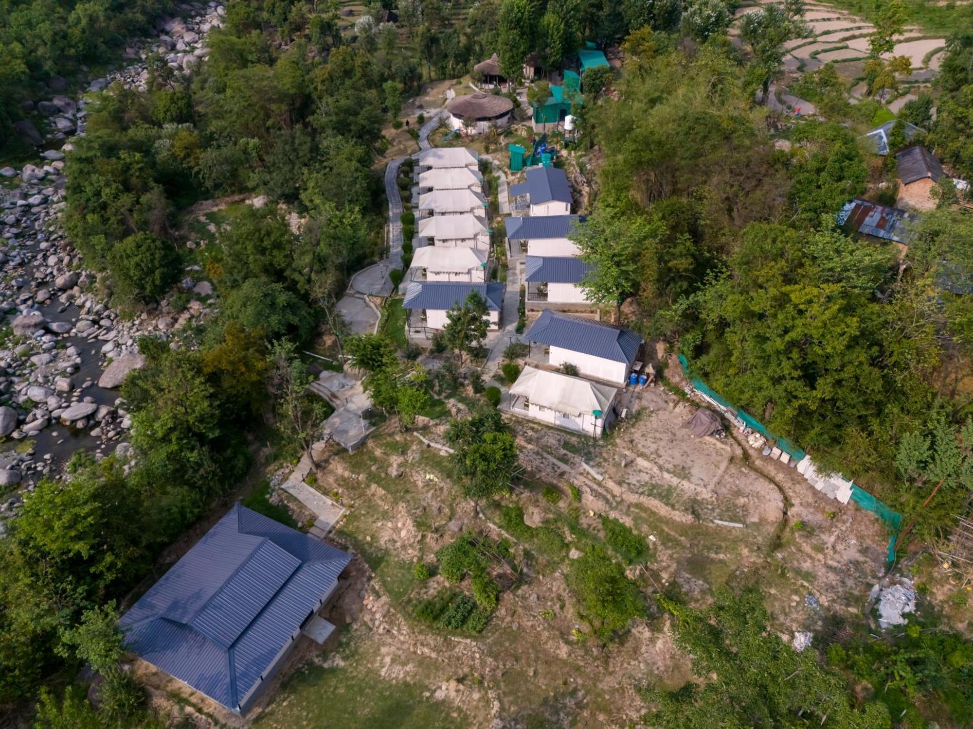 Dev Bhoomi Farms & Cottages Dharamsala Zewnętrze zdjęcie